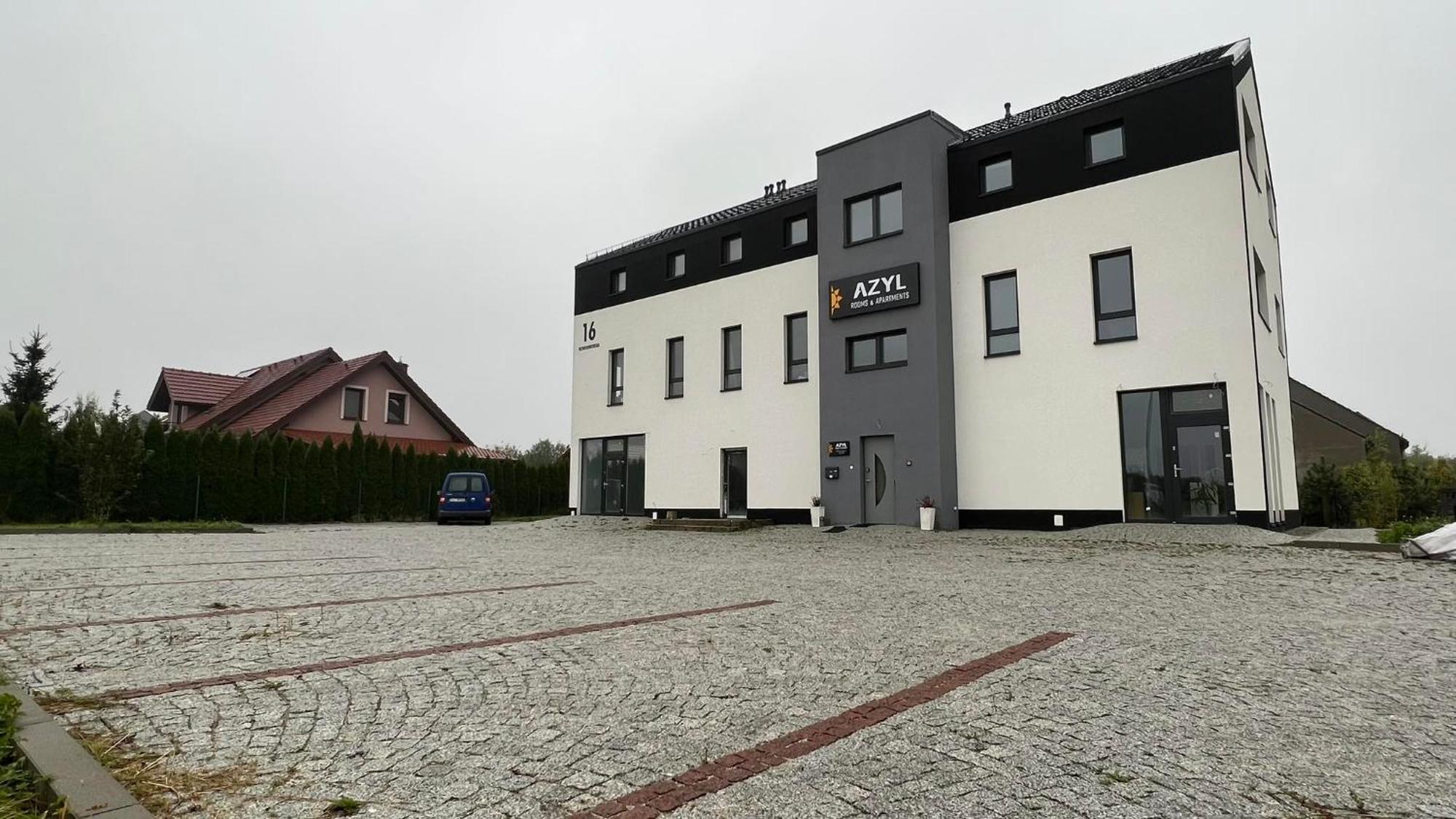 Hotel Azyl à Legnica Extérieur photo